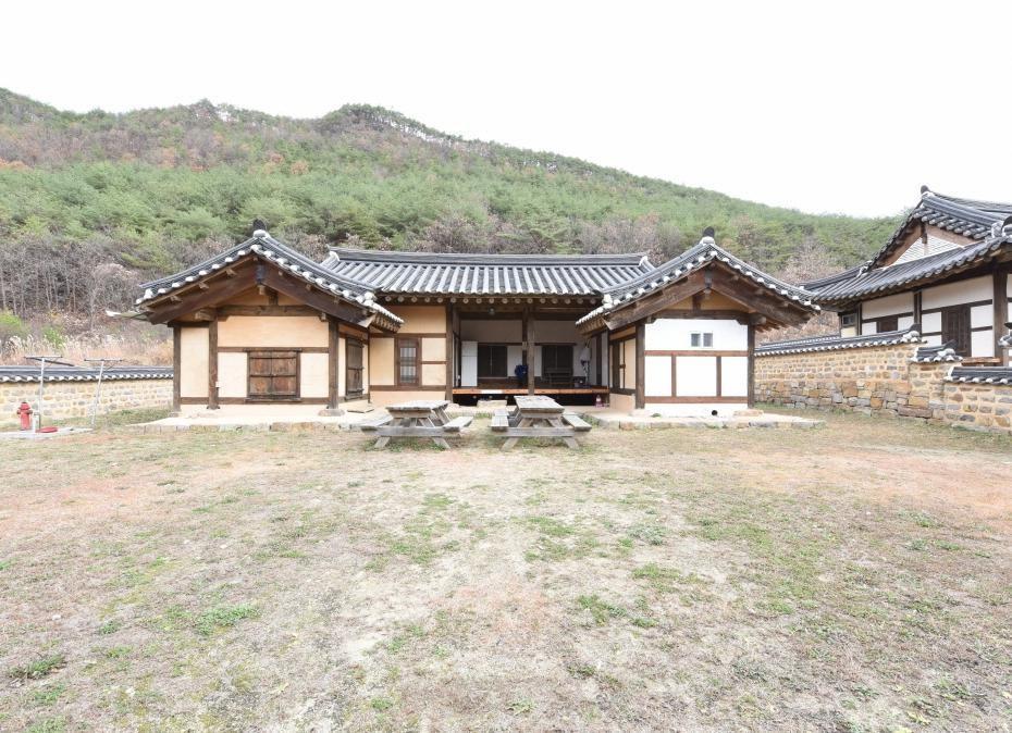 Nongamjongtaek Andong Exterior foto